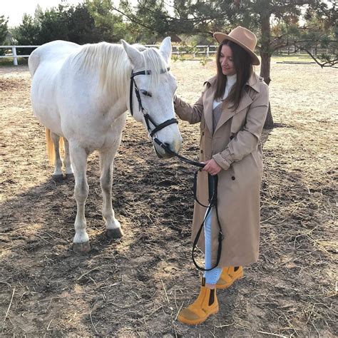 Buy BOIWANMA Steel Toe Shoes for Men Women Slip On, Work Boots for Men ...