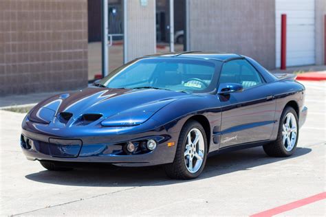 498-Mile 1999 Pontiac Firebird Formula SLP Firehawk 6-Speed for sale on BaT Auctions - closed on ...