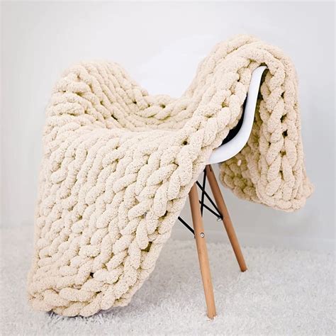 Amazon.com: huraty Beige Chunky Knit Throw Blanket Chenille Yarn Sofa ...