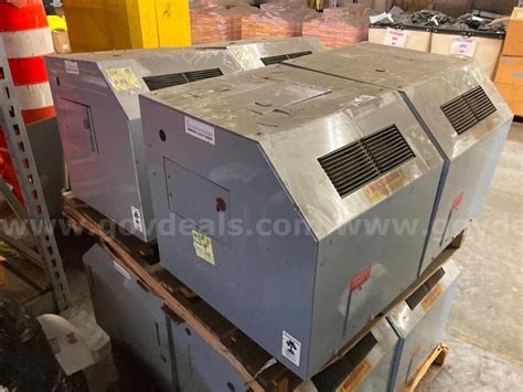 Lot of 20 Generators | AllSurplus