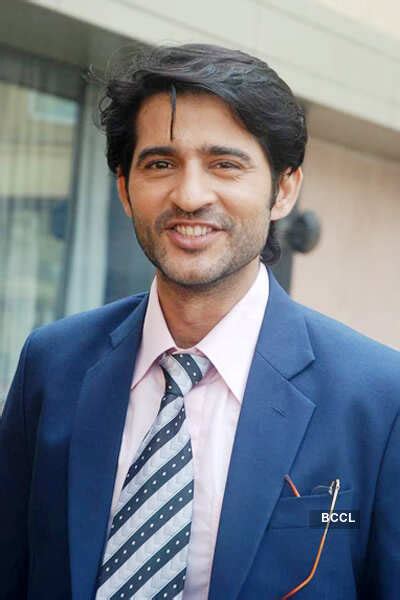 Sources inform that Hiten will play a rich and young guy tycoon who's ...