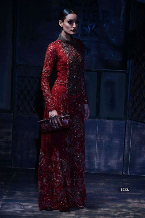 Miss Indias rock the ramp in style