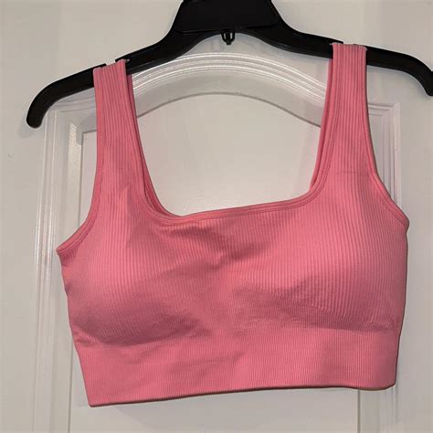 Women's Pink Vest | Depop