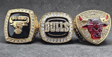 Michael Jordan 6 Championship Rings Chicago Bulls BONUS DISPLAY BOX ...