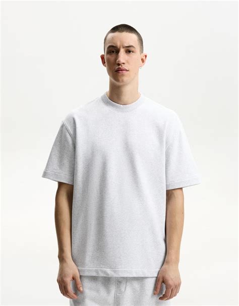 Short sleeve plush T-shirt - Men | Bershka