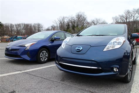 2016 Nissan Leaf: First Drive Of 107-Mile Electric Car