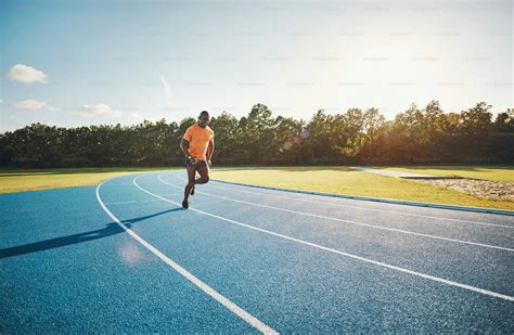 1000+ Running Track Pictures | Download Free Images on Unsplash