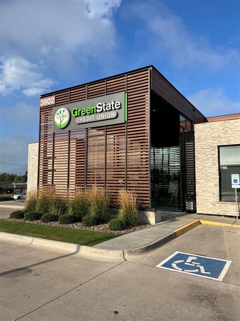 Green State Credit Union | Aluminum Composite Materials | ALPOLIC®
