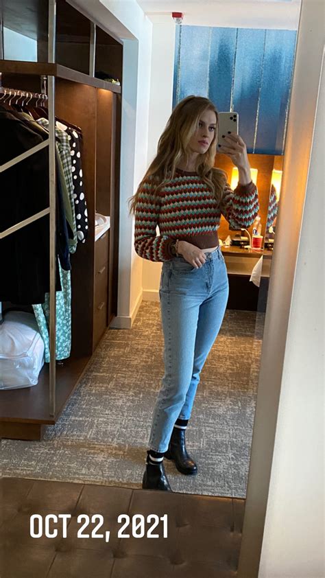 Barbara Dunkelman - Oct 22, 2021 : r/RTGirls