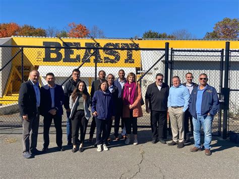 Stakeholders Tour Pavement Lab and Facilities at CAIT - Rutgers CAIT