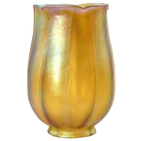 American Tiffany Studios Art Glass Gold Tulip Lamp Shade