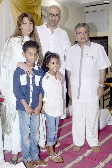 Ritu Shivpuri Family, Contact-number, Affairs, Friends, Latest Updates ...