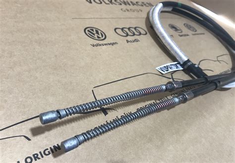 VW Golf MK3 Syncro 2x Handbrake Cables 1H0609721B New Genuine NOS OEM ...