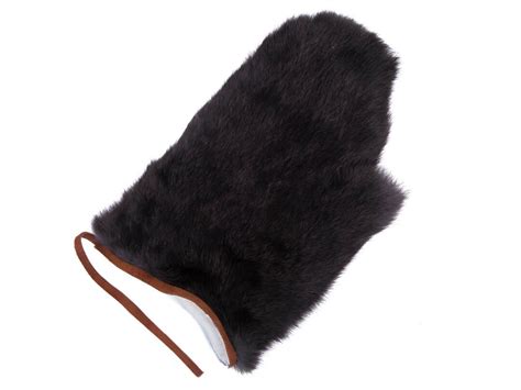 Massage Using Rabbit Fur 的图像结果