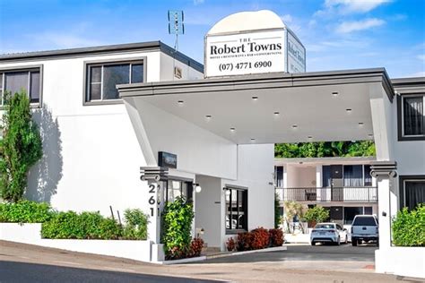 THE ROBERT TOWNS (Townsville) - Hotel Reviews, Photos, Rate Comparison ...