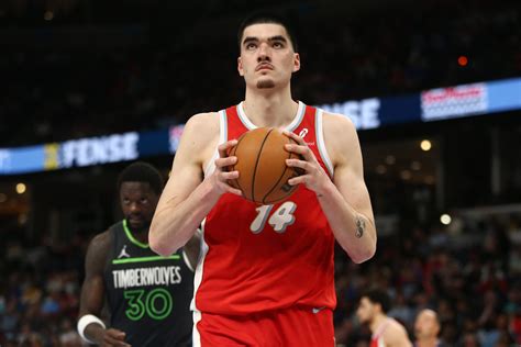 The 30 Heaviest NBA Players Right Now: Only One Above 300 Lbs ...