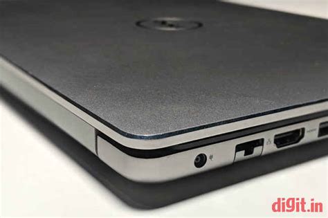Dell Inspiron 7572 Review : With solid build comes solid weight