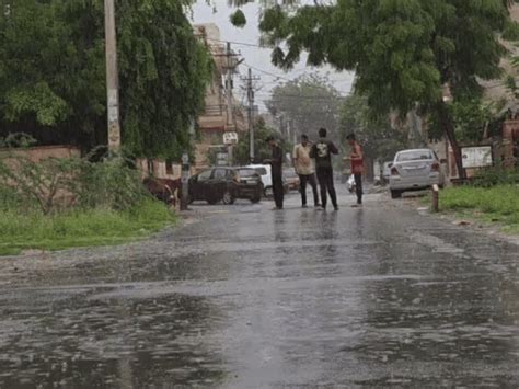 Twin cyclones alter Rajasthan weather; Rain hits Kota, Udaipur and ...