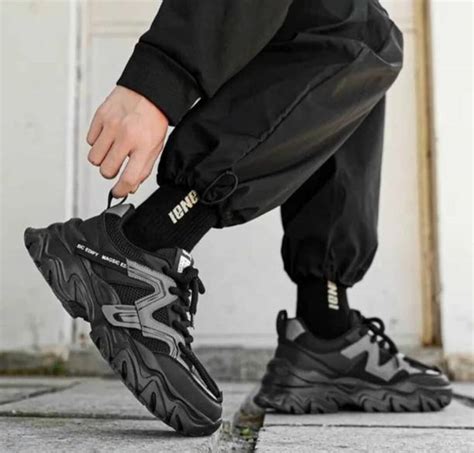 Black Sneakers - Buy Black Sneakers online at Best Prices in India ...