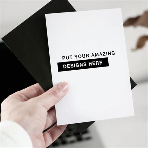 Greeting Card Layout 的图像结果