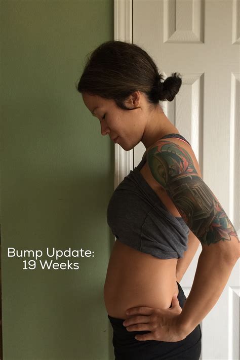 PREGNANCY: 19 Weeks Bump Update - Diary of a Fit Mommy