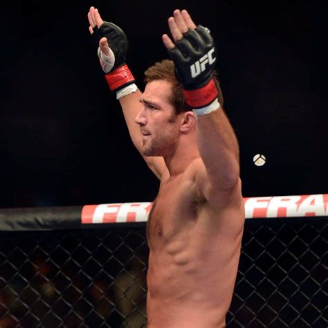 Download UFC Fighter Luke Rockhold Side Angle Shot Wallpaper | Wallpapers.com