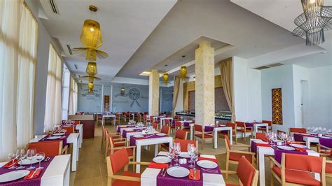 Restaurants - Royalton Cayo Santa Maria