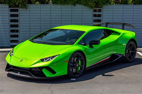 Lamborghini Huracan Neon Green