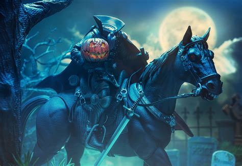 Headless Horseman Statues at Evie Beirne blog