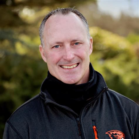 Contact Useless Bay | Whidbey Island, WA - Useless Bay Golf and Country ...