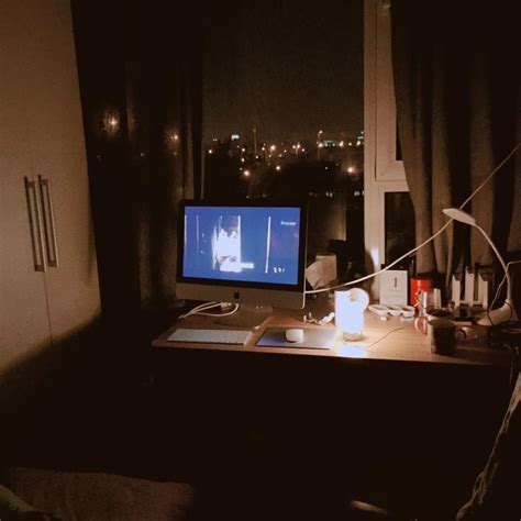 AUSPEX – 我是金色的黄铜想要模仿月亮