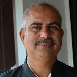 Book Review: Through 50 Names, Rasheed Kidwai Reminds Us of India's Pre ...