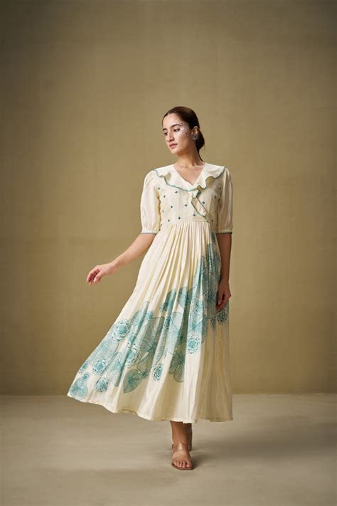 Sukruti Design : Ethnic Wear - By Online Indian Ethnic Wear