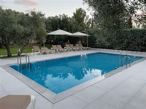 HACIENDA SIERRA DEL POZO (Pozo Alcon) - Villa Reviews & Photos ...