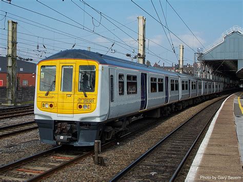 British Rail Class 319 429 (319/4, Unit Number 319429) BREL York ...