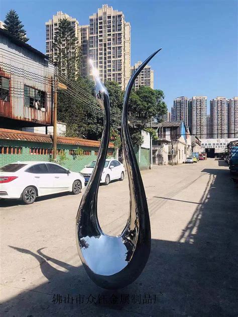 不锈钢鹅雕塑-雕塑风