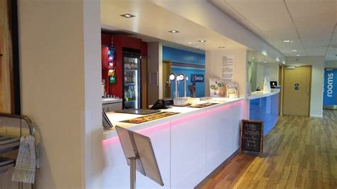 TRAVELODGE YORK CENTRAL LAYERTHORPE - Hotel Reviews, Photos, Rate ...