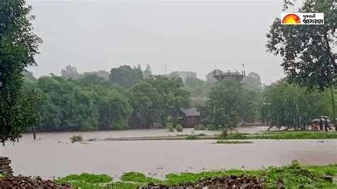 Surat: ઉમરપાડા તાલુકામાં 4 કલાકમાં 14 ઈંચ વરસાદ થતાં તારાજી, 16 રસ્તાઓ ...