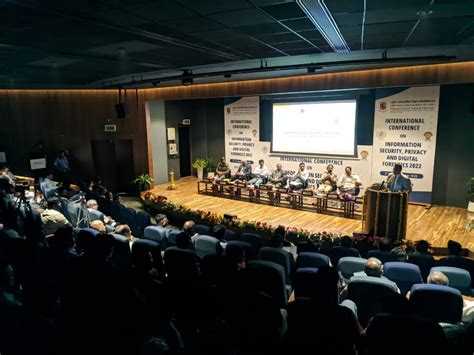 Photo Gallery | NFSU