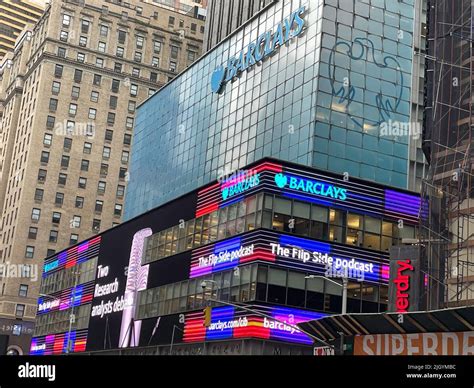 745 seventh avenue hi-res stock photography and images - Alamy