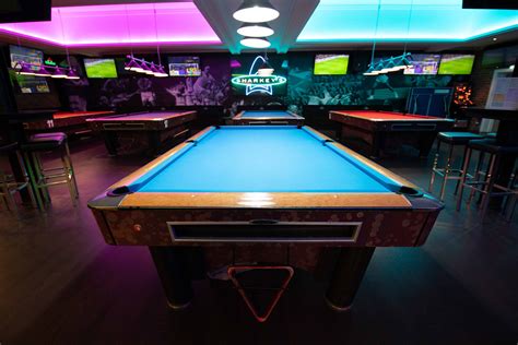 Nice Sports Bar With Pool Table at Leonard Gagliano blog