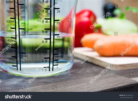 136 One Half Measuring Cup Images, Stock Photos & Vectors | Shutterstock