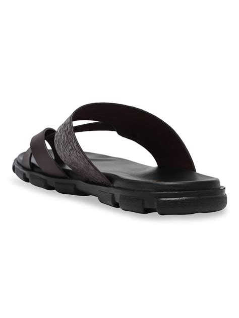 Shop Imperio By Regal Bordo Men Textured Leather Sandals Online