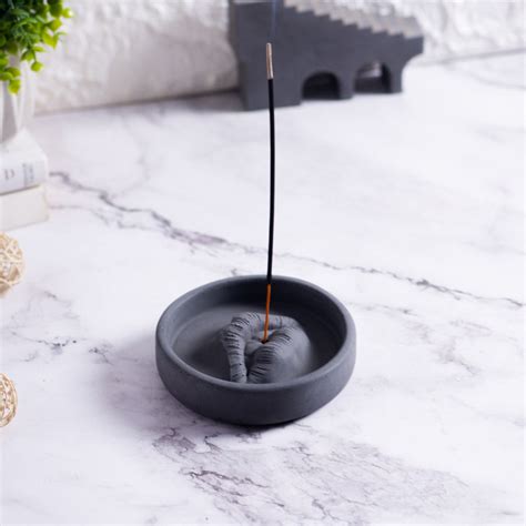 CircLip Lip-shaped Incense Stick Holder Concrete – Greyt