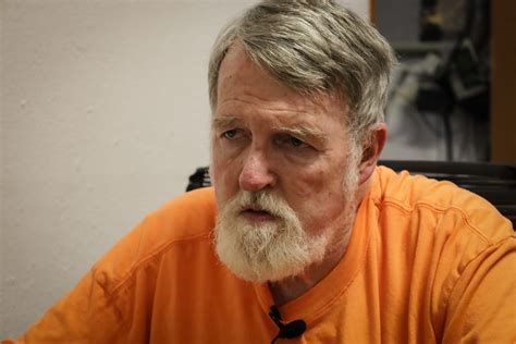 Padre Murphy, un bastión y ferviente defensor de los migrantes en ...