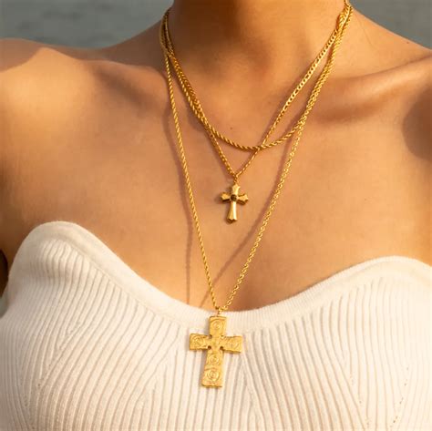 Cross Stone Layered Necklace – Dimplery