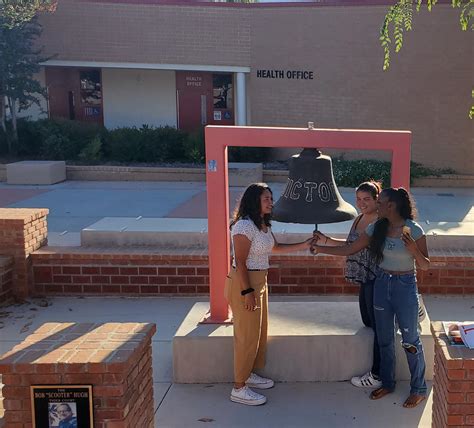 Home – Girls Basketball – Elsinore High School