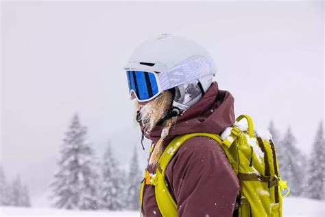 Een skihelm van 75 of 300 euro: wat is het verschil en...