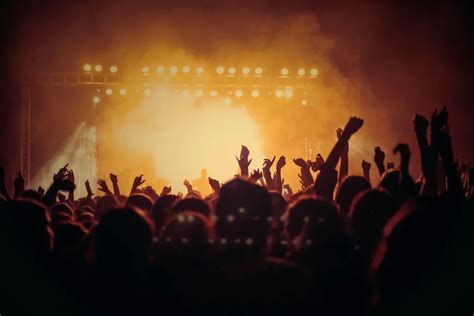 Gen Z Concert Tourism 2026: How Music Festivals Are Redefining Travel ...