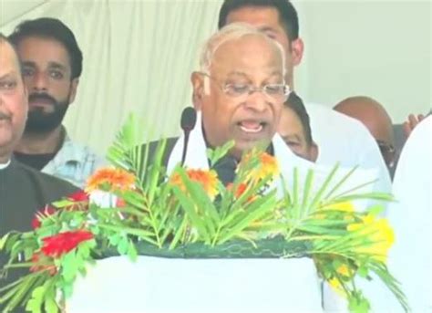 Congress President Kharge announces 5 Guarantees for People of J& Rs ...